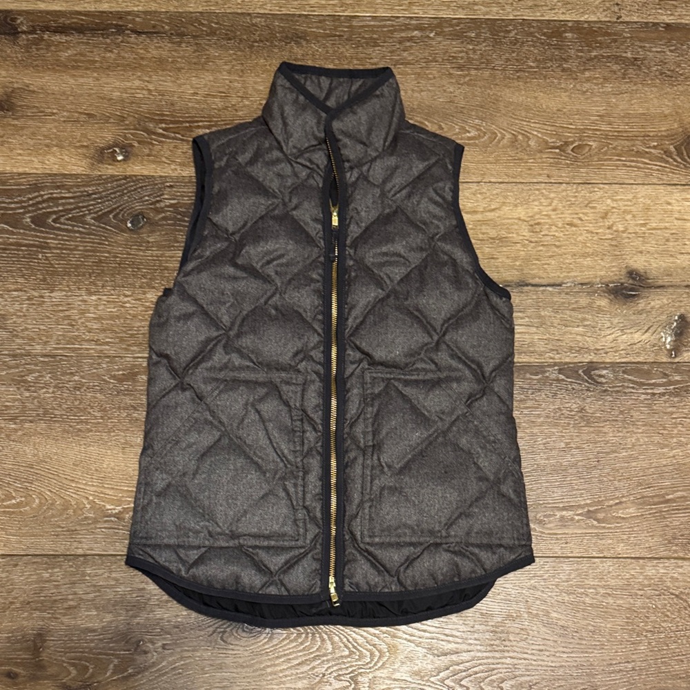 J.crew gray down puffer vest XXS